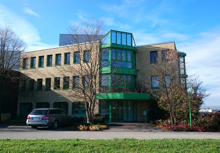 Firmengebäude Firmengebäude
